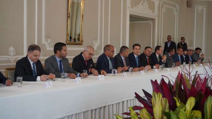Los alcaldes de las ciudades capitales se reunieron con Gustavo Petro./Foto cortesía