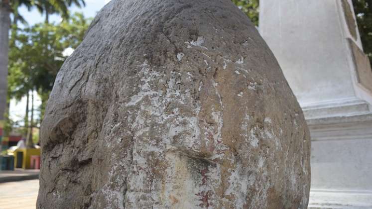 La piedra del parque de Villa del Rosario