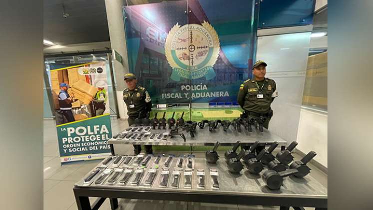 Dejan libre a coronel que fue capturado con armamento en aeropuerto de Bogotá./Foto: Colprensa