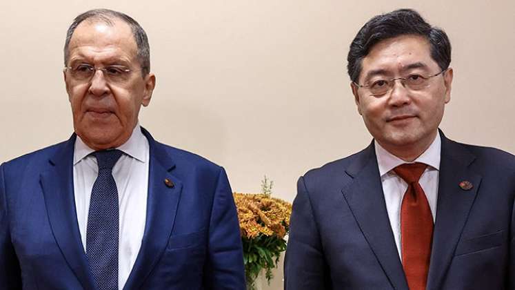 Ministros de Rusia y China 