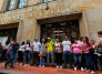 Docentes provisionales protestan frente a la Alcaldía de Cúcuta. Foto cortesía