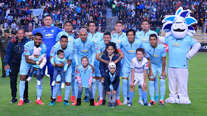 Bolívar es el equipo con más títulos de Liga en Bolivia con un total de 29. 