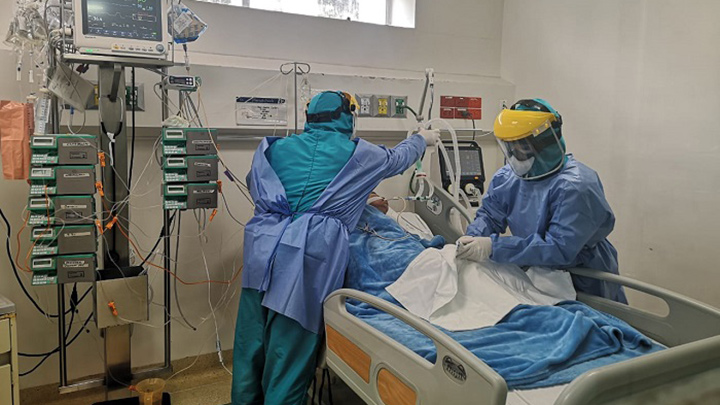 La UCI del hospital de Pamplona atiende a pacientes de esta provincia. 