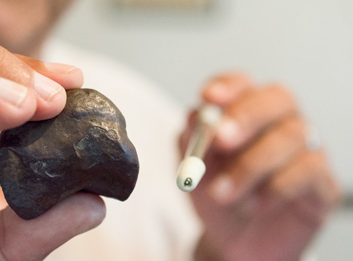 Un meteorito que encontró hace 11 años.
