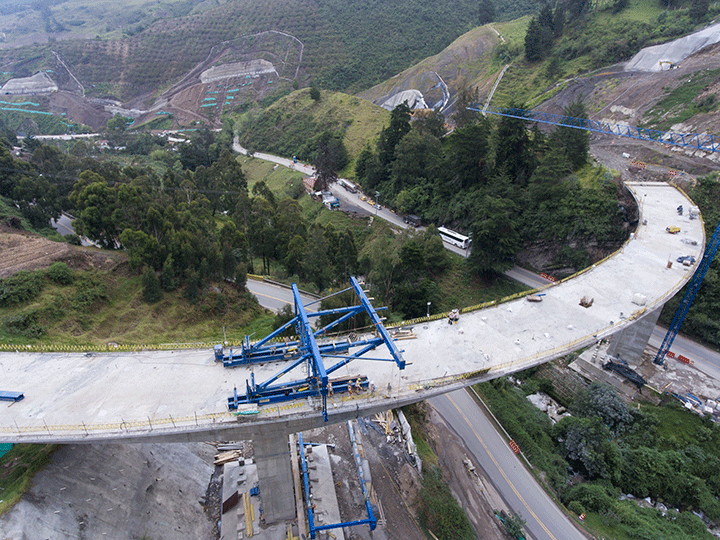 La Unión Temporal Río Pamplonita construye la doble calzada Pamplona- Cúcuta/ Fotos Archivo