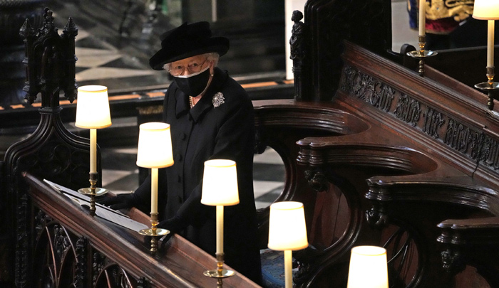 La reina Isabel II dio el último adiós este sábado al hombre con quien estuvo casada 73 años. / Foto: AFP 