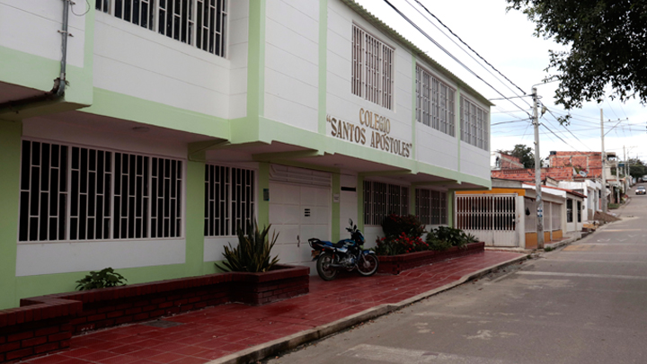 Colegio Santos Apóstoles.