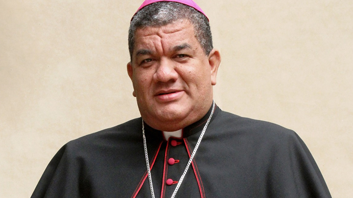 Monseñor-Ocaña-rechaza-violación-derechos-humanos