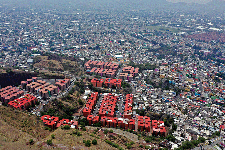 Vista aérea del municipio de Iztapalapa en la Ciudad de México, el segundo municipio más poblado de México./ Foto AFP