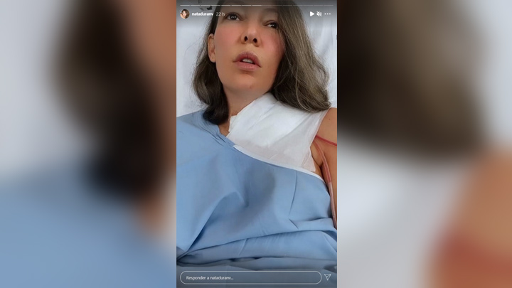Natalia Durán padece de cáncer de tiroides y en el cuello.