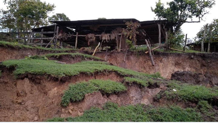 Hay 25 familias damnificadas por la falla geológica en Chucarima. Foto: Cortesía/La Opinión