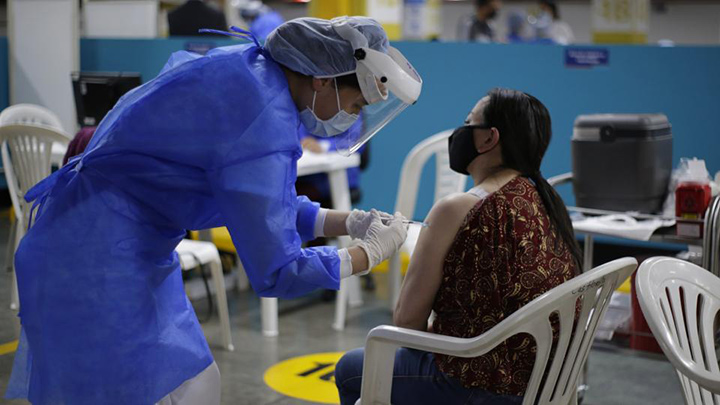 Vacunación en Colombia.