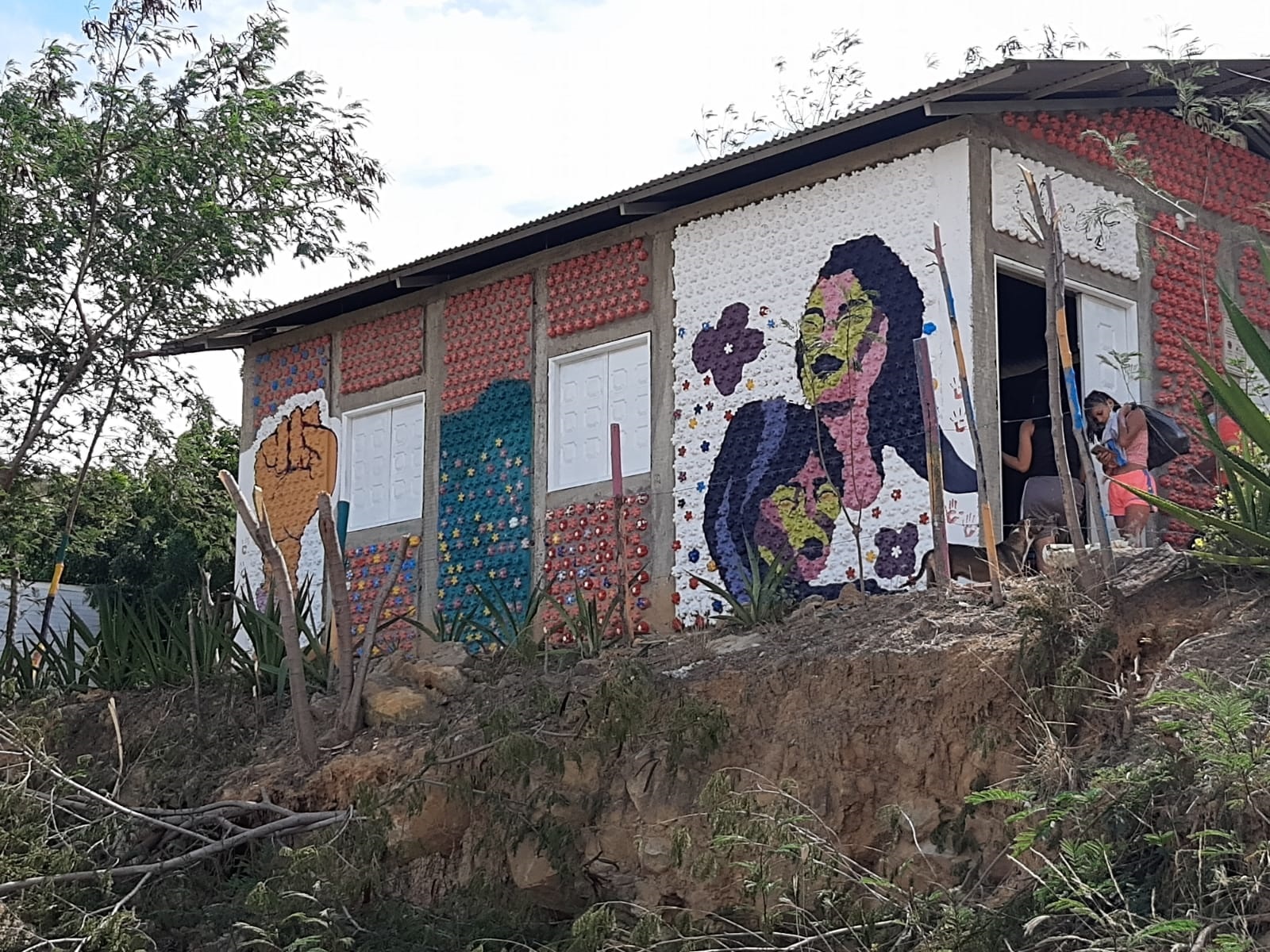 Mural pintado en la casa ecológica de La Fortaleza./Foto Cortesía