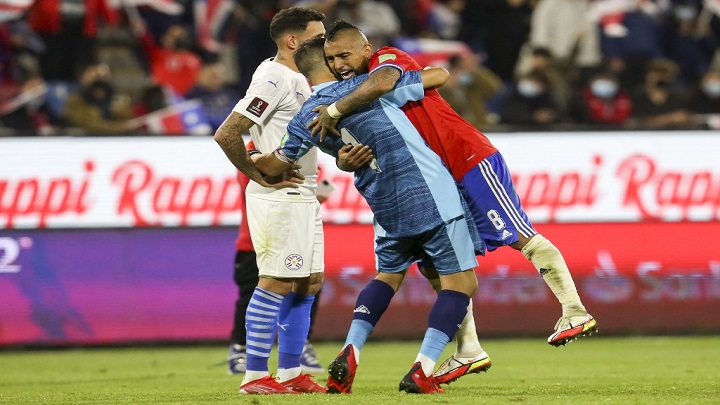 Chile le gana 2-0 a Paraguay y toma oxígeno en la clasificatoria sudamericana./Foto: AFP
