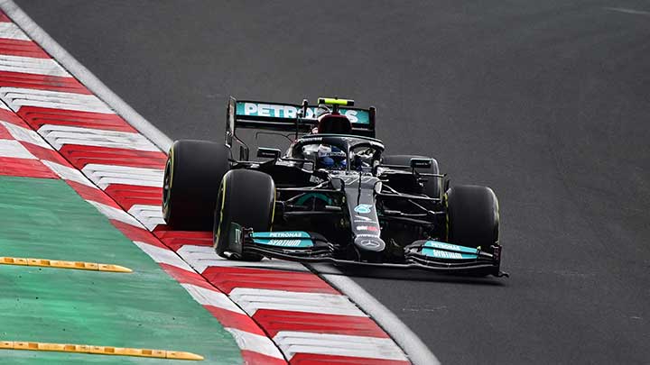 Valtteri Bottas (Mercedes) tuvo un buen fin de semana en las pruebas de clasificación del GP de Turquía, al quedarse con la grilla de salida.