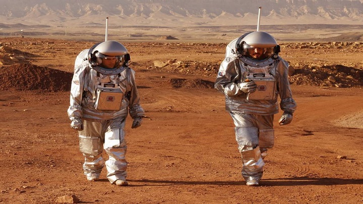 Astronautas simulan vida en Marte