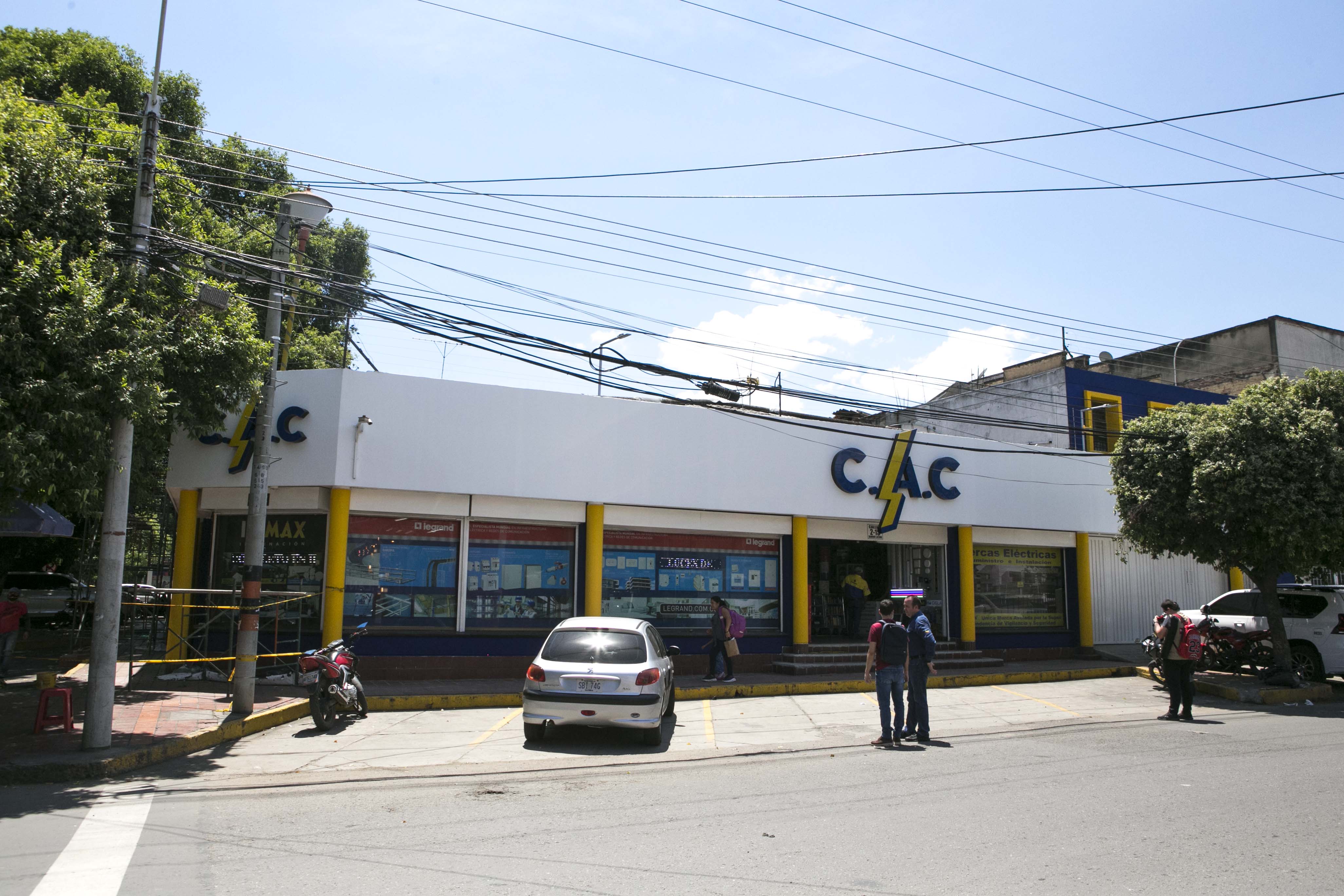Instalaciones de C.A.C, calle 6 avenida 2 barrio Latino. Foto: @juanpcohen