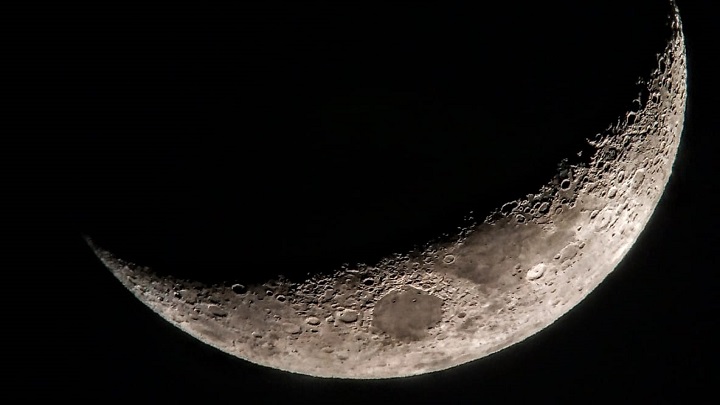 Luna en creciente. / Foto: Cortesía/ La Opinión 