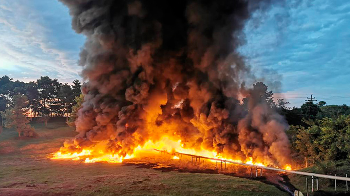 Explosión en oleoducto provocó incendio en Barrancabermeja