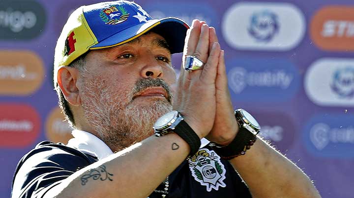 Diego Armando Maradona  dejó muchos problemas que su familia no ha podido solucionar.