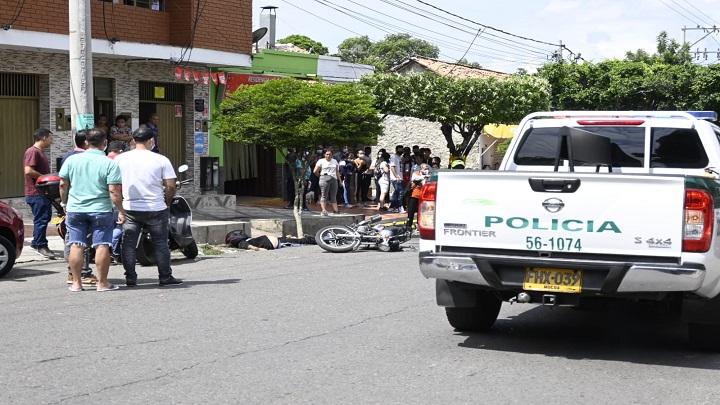 Motociclista fue asesinado a bala en el centro de Cúcuta./Foto: Jorge - La Opinión
