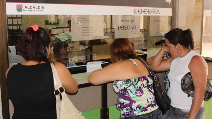 deudores de impuestos tienen hasta el 31 de diciembre para aprovechar los descuentos./fOTO ARCHIVO