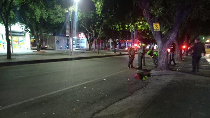  Un hombre, que departía con otras personas en la avenida Cero con calle 15, fue atacado a bala. / Foto: Miguel Landazábal