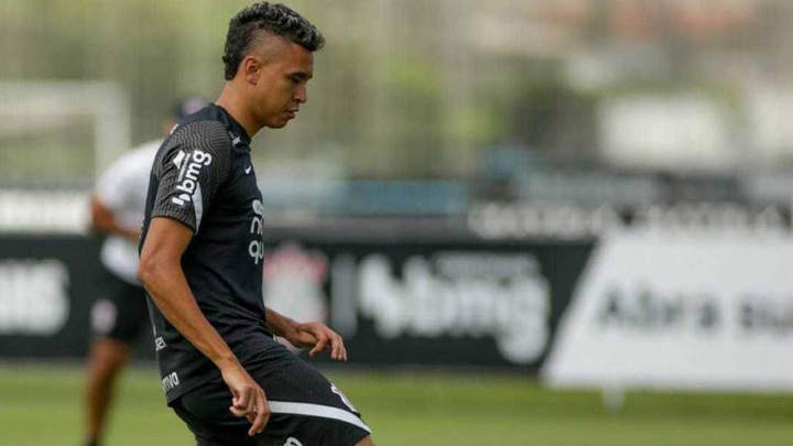 Víctor Cantillo, de 28 años, vuelve a estar en una convocatoria de la Selección Colombia.