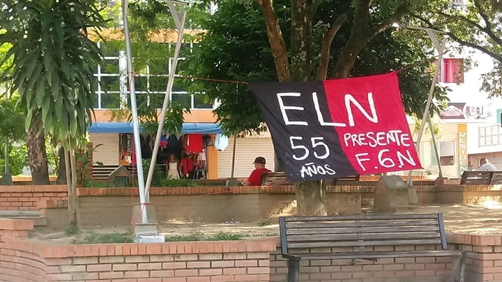 El Eln ha puesto varias banderas en diferentes puntos de Norte de Santander.