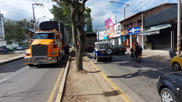 A un principio de acuerdo llegan entidades para reparar los daños en la tubería de agua potable registrados sobre la avenida Francisco Fernández de Contreras de Ocaña.