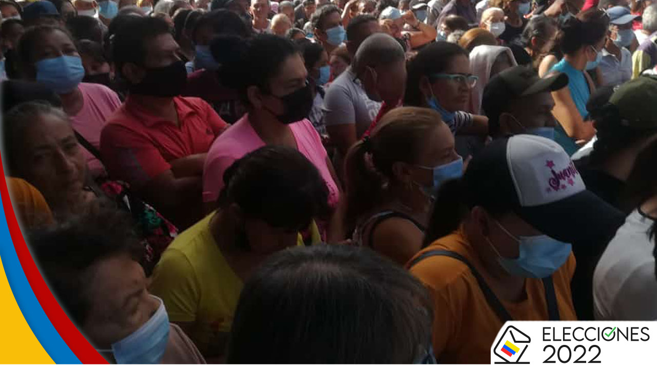 Del lado venezolano, ciudadanos esperan que abran el puente para votar