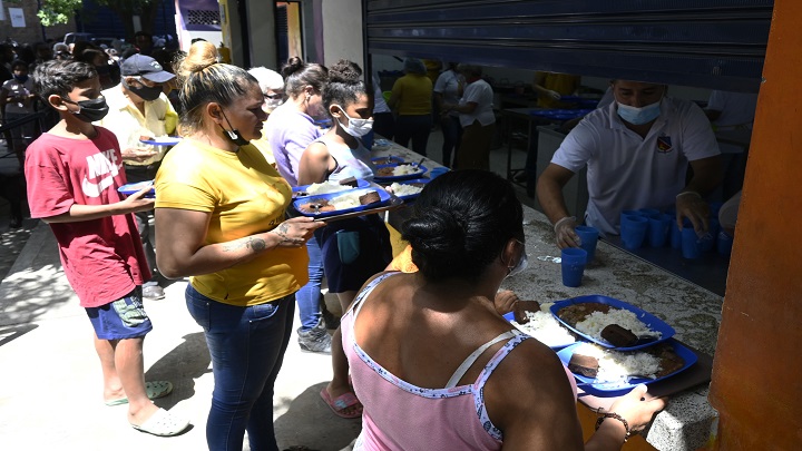 La Casa de la Divina Providencia en La Parada está brindando actualmente unos 650 platos diarios./ Foto: Jorge Gutiérrez