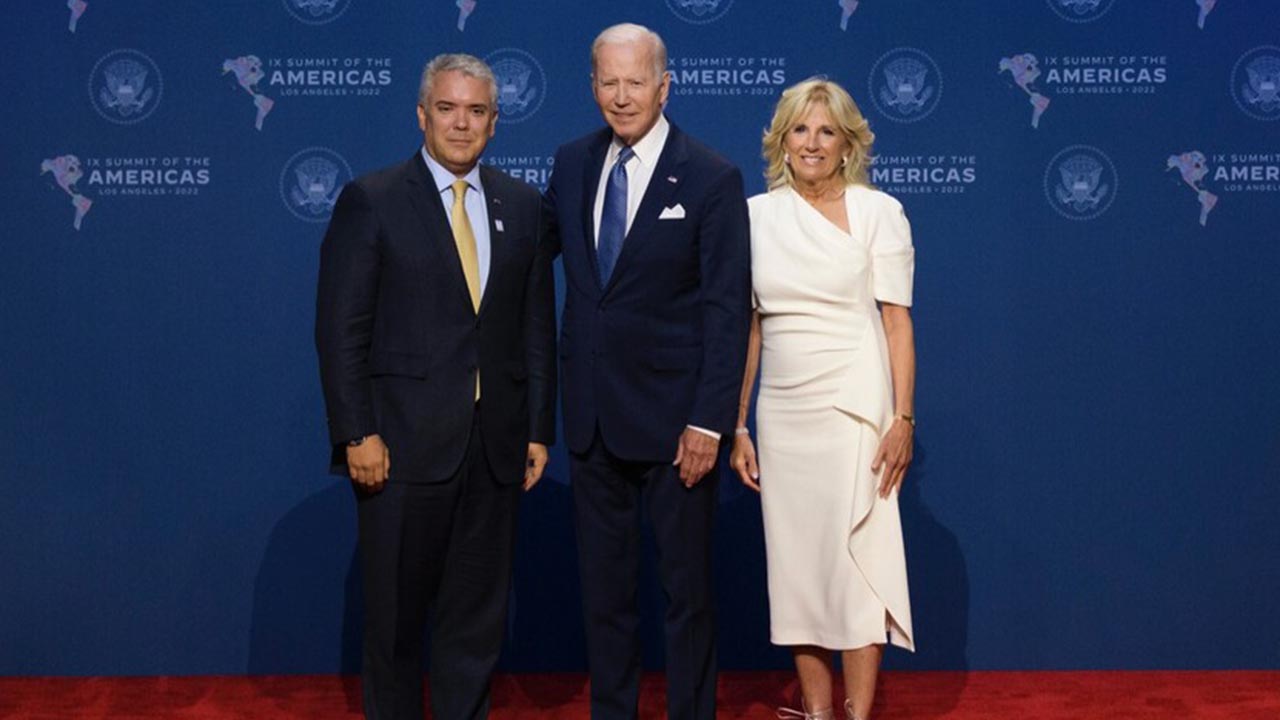 Biden y Duque en la Cumbre de las Américas. 