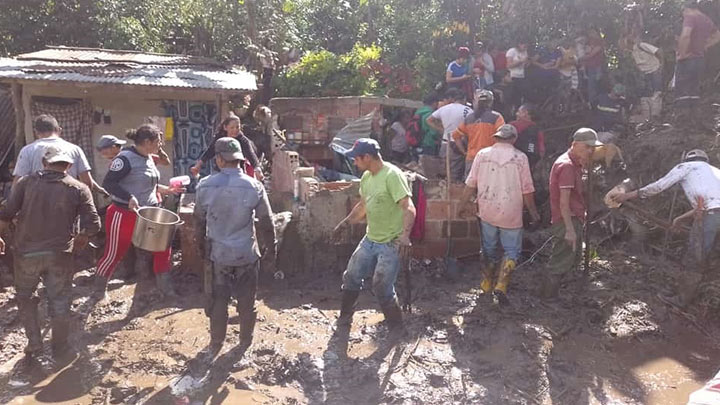 Hallan dos cadáveres tras deslizamiento en vereda de Arboledas./Foto: cortesía