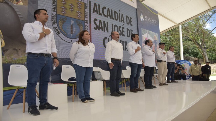 El acto de inauguración se desarrolló con delegados nacionales, departamentales y locales. / Foto: Pablo Castillo / La Opinión 