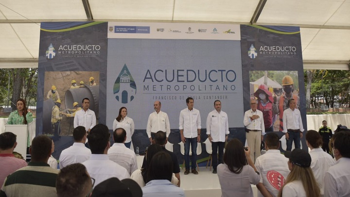 En el evento dieron a conocer que se garantizará el recurso hídrico por más de 50 años./Foto: Pablo Castillo - La Opinión