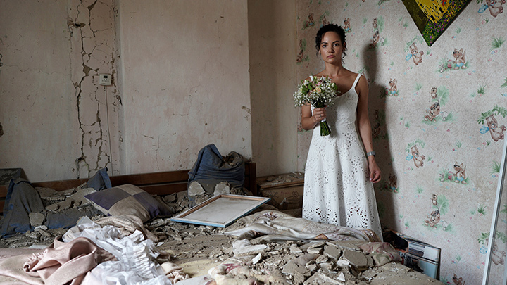 En Ucrania las bodas desafían a las bombas./Foto: AFP