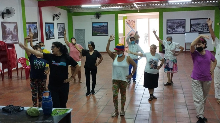 Adultos mayores demostraron sus habilidades para la danza Cúcuta 