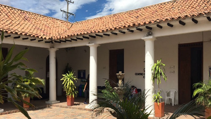 El Centro de Convivencia Ciudadana fue construido a finales del siglo XIX por el médico homeópata José Jacinto Manrique.