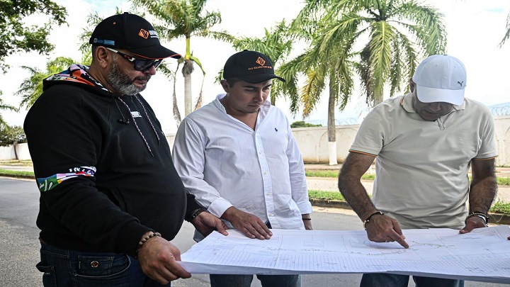 El Instituto Nacional de Vías anuncia los recursos para el mejoramiento de la perimetral en el municipio de Ábrego. / Foto: Cortesía / La Opinión 