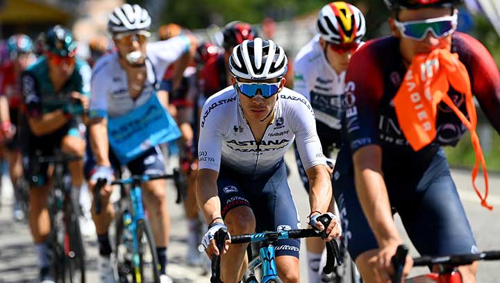 El ciclista colombiano Miguel Ángel López (Astana) cumple una aceptable presentación en la ronda española.