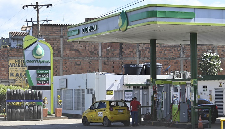 La eliminación del subsidio de la gasolina es uno de los puntos que más preocupa de la reforma./Foto Jorge Gutiérrez-La Opinión