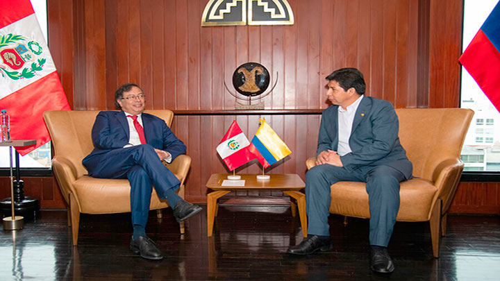 Reunión del presidente Gustavo Petro, en Lima, con el presidente del Perú, Pedro Castillo.