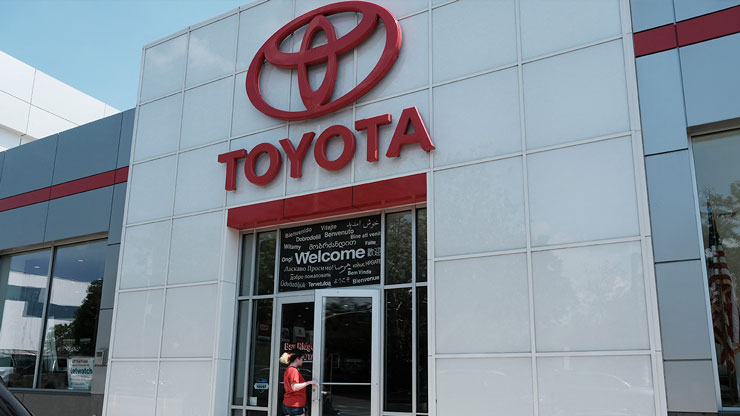 Toyota aumenta sus proyecciones anuales