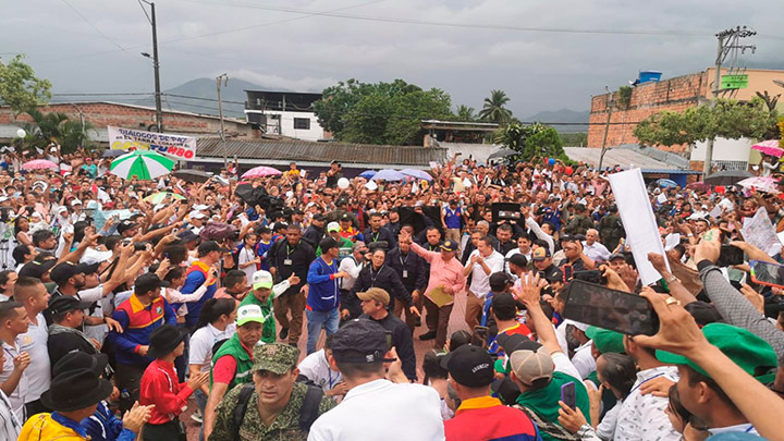 El presidente Gustavo Petro aterrizó en El Tarra 