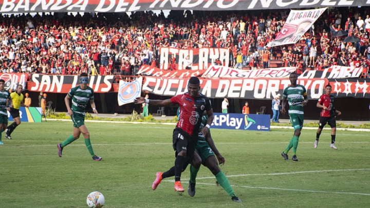 El Cúcuta Deportivo con una buena presencia de público volvió a la senda del triunfo.