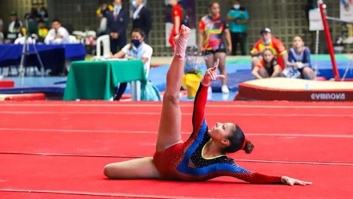 Daira Lamadrid, gimnasta cucuteña que competirá en los Juegos Suramericanos de Paraguay.