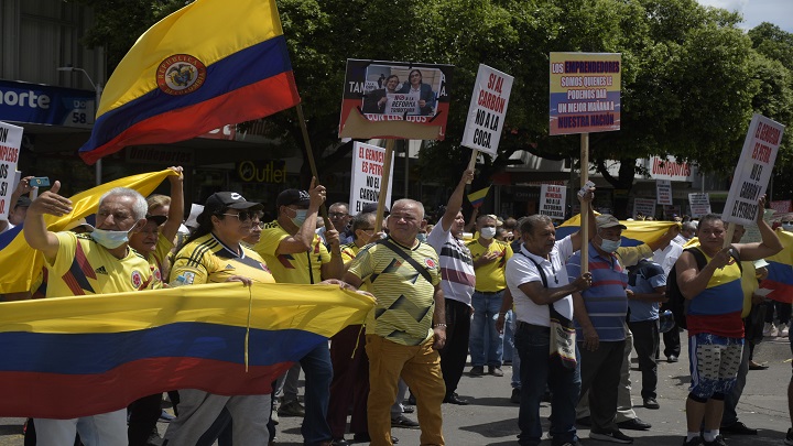 Los manifestantes señalaron que las reformas que plantea Gustavo Petro no son favorables para el país. / Foto: Pablo Castillo / La Opinión 
