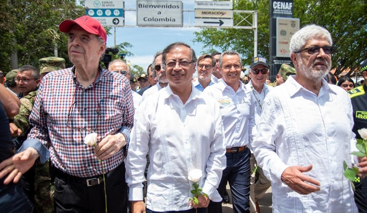 El canciller colombiano, Álvaro Leyva, dijo que trabajan a fondo para designar prontamente los cónsules en Venezuela./Foto Juan Pablo Cohen