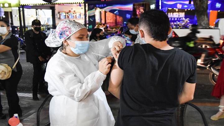 65.841 migrantes han recibido la vacuna contra la COVID-19 en la ciudad de Cúcuta. / Foto: Cortesía / La Opinión 